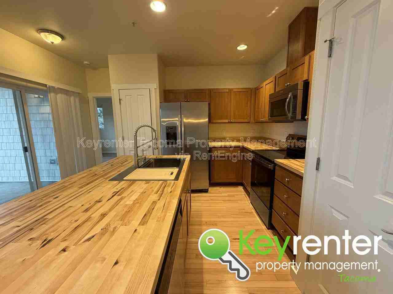 2155 Bobs Hollow Ln #C - Photo 7 of 24