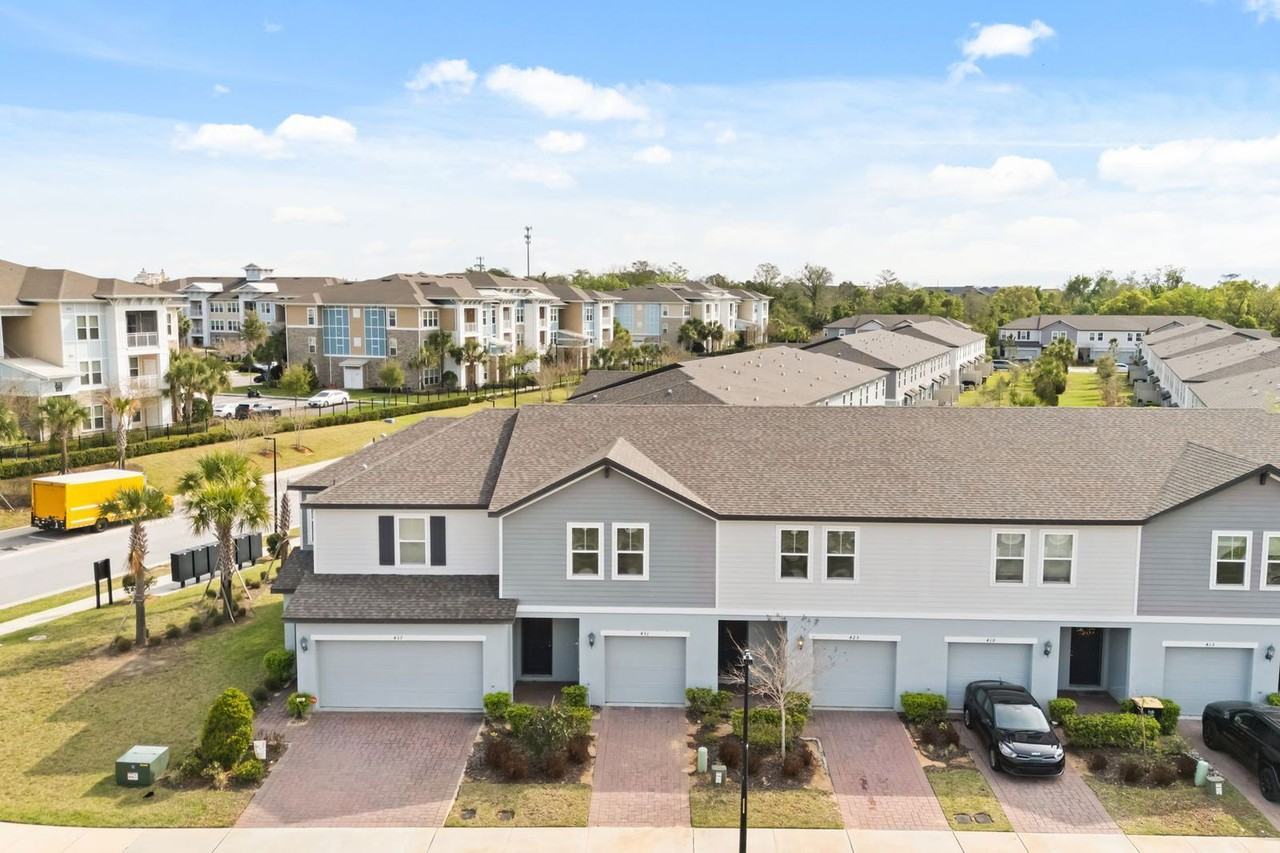 431 Legacy Loop - Photo 3 of 22