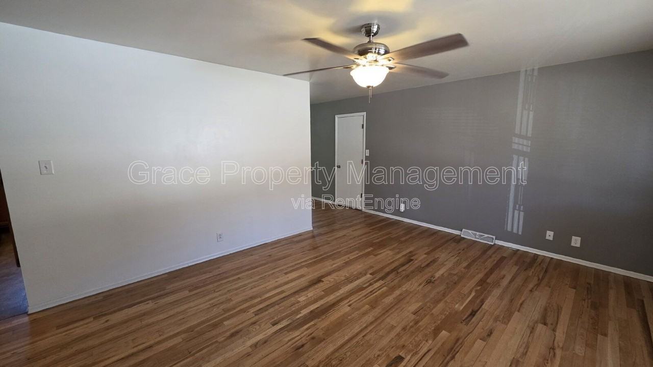 2871 S Golden Way - Photo 2 of 28