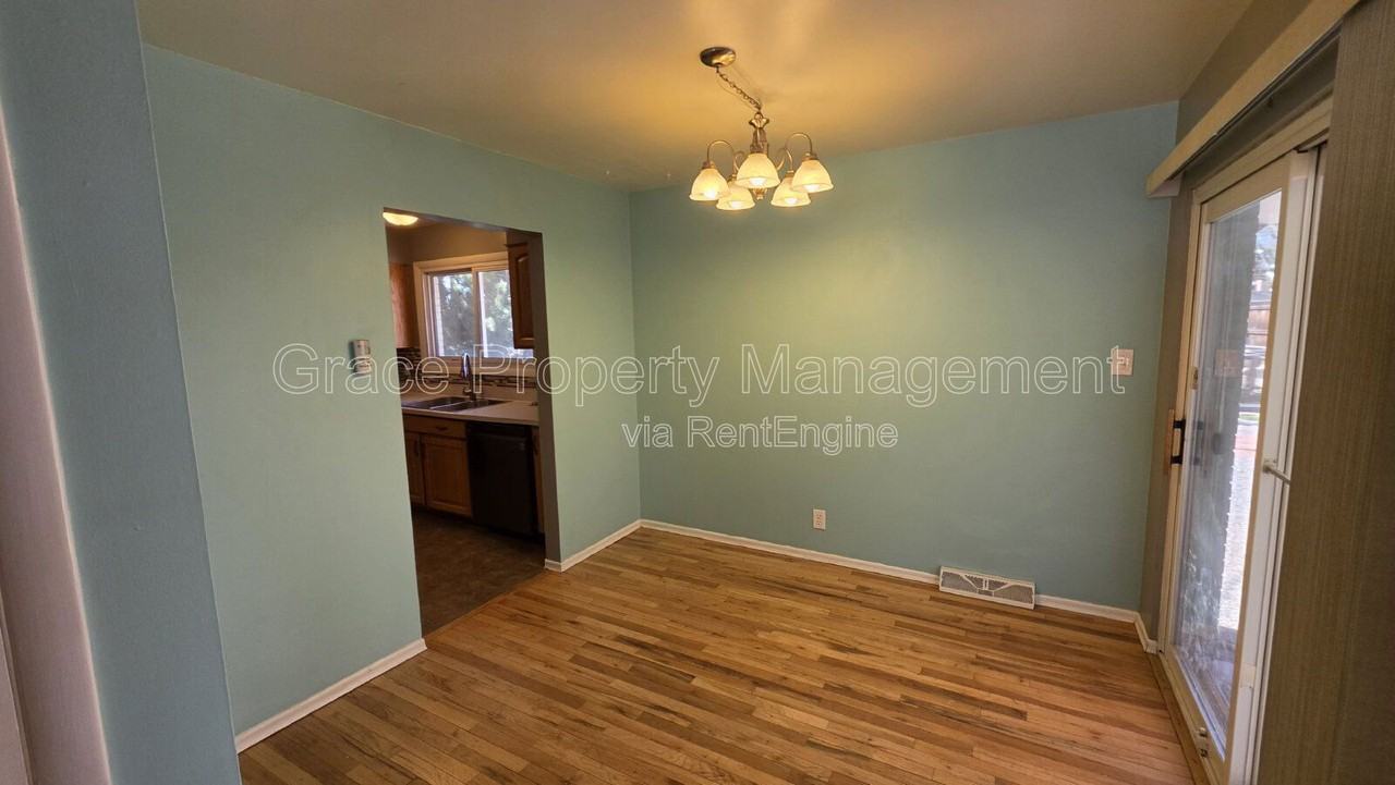 2871 S Golden Way - Photo 4 of 28