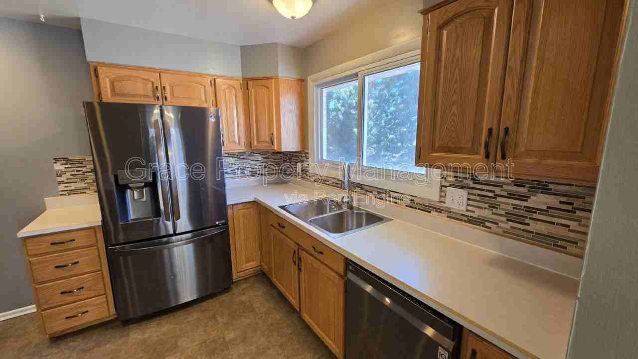 2871 S Golden Way - Photo 5 of 28