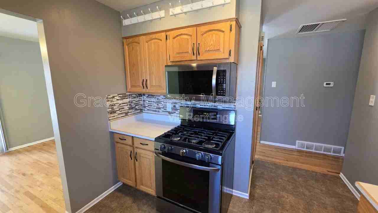 2871 S Golden Way - Photo 6 of 28