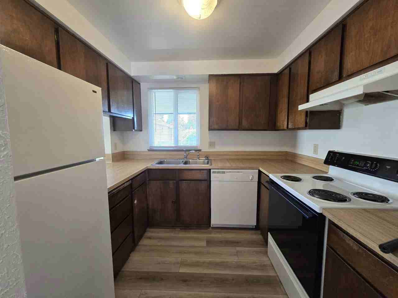 140 Atkinson Ct #19 - Photo 6 of 15