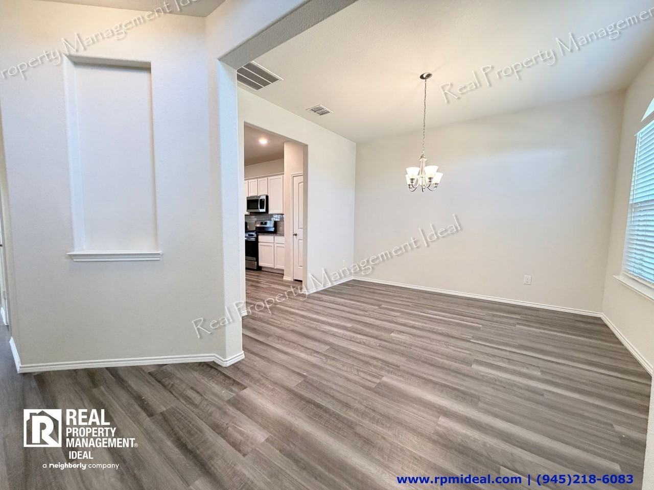 4009 Bighorn Drive - Photo 4 of 33