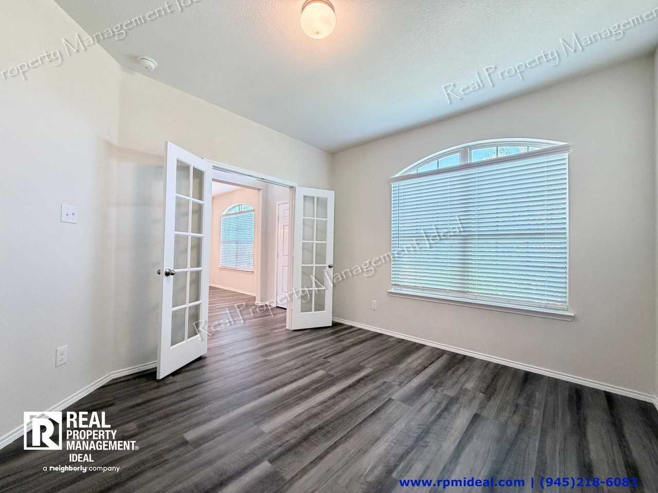 4009 Bighorn Drive - Photo 7 of 33