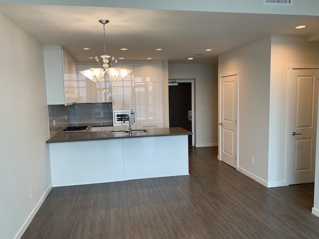 7328 Gollner Ave - Photo 4 of 43