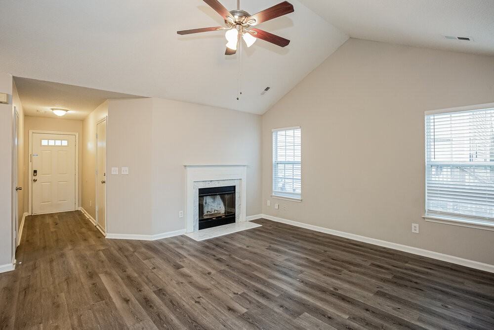 8631 Bodkin Ct - Photo 4 of 16