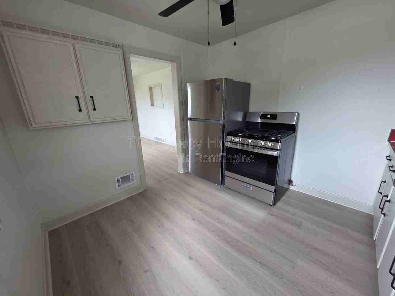 517 Hornor Ave - Photo 4 of 12