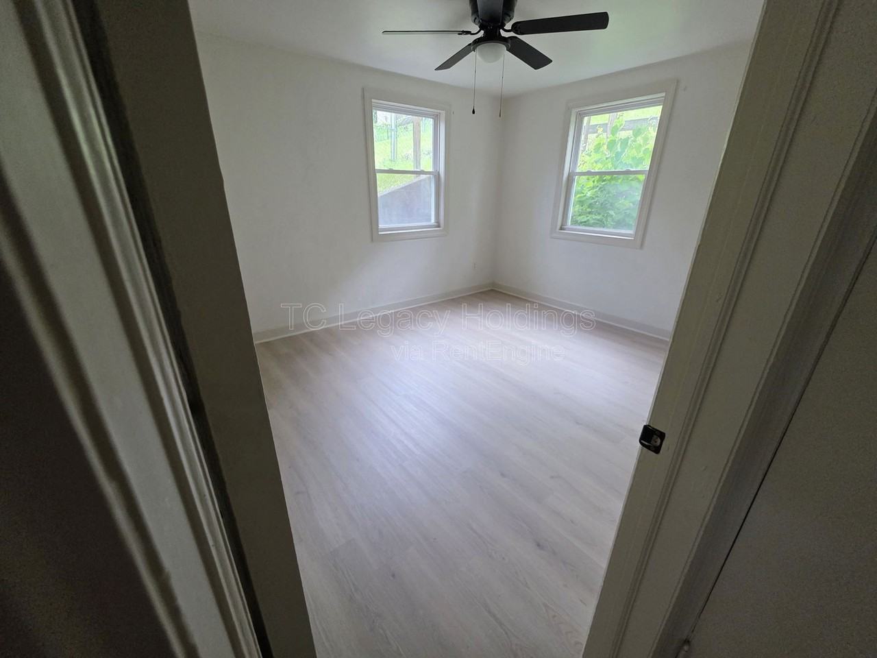 517 Hornor Ave - Photo 7 of 12