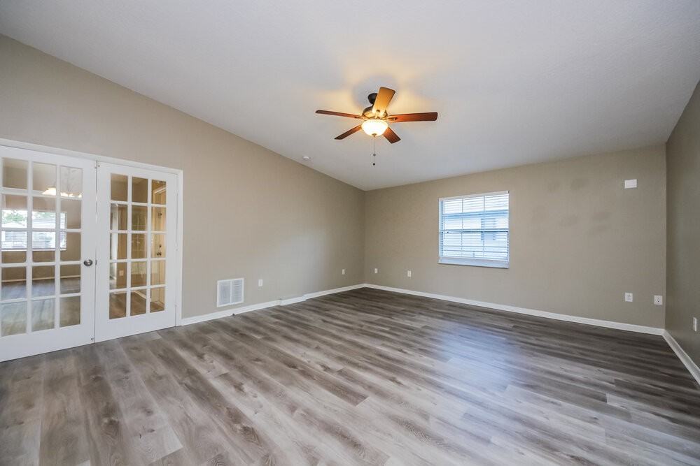 1719 Orange View Way - Photo 7 of 16