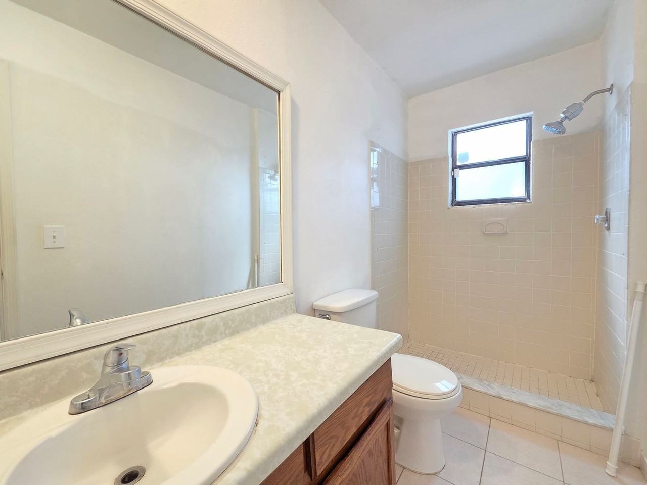 486 Tamarack St - Photo 7 of 18