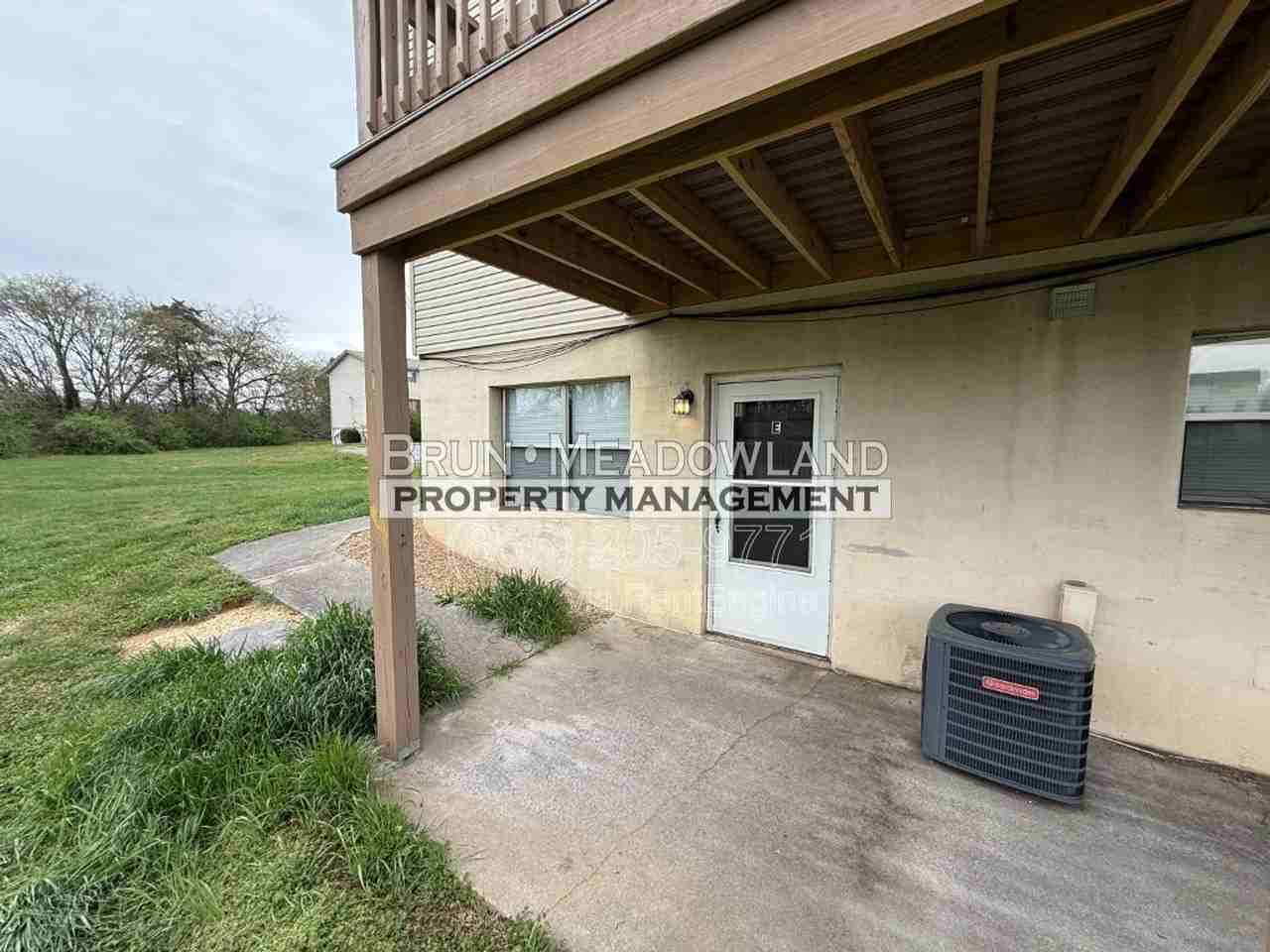 1921 Meadowland Ln - Photo 2 of 16