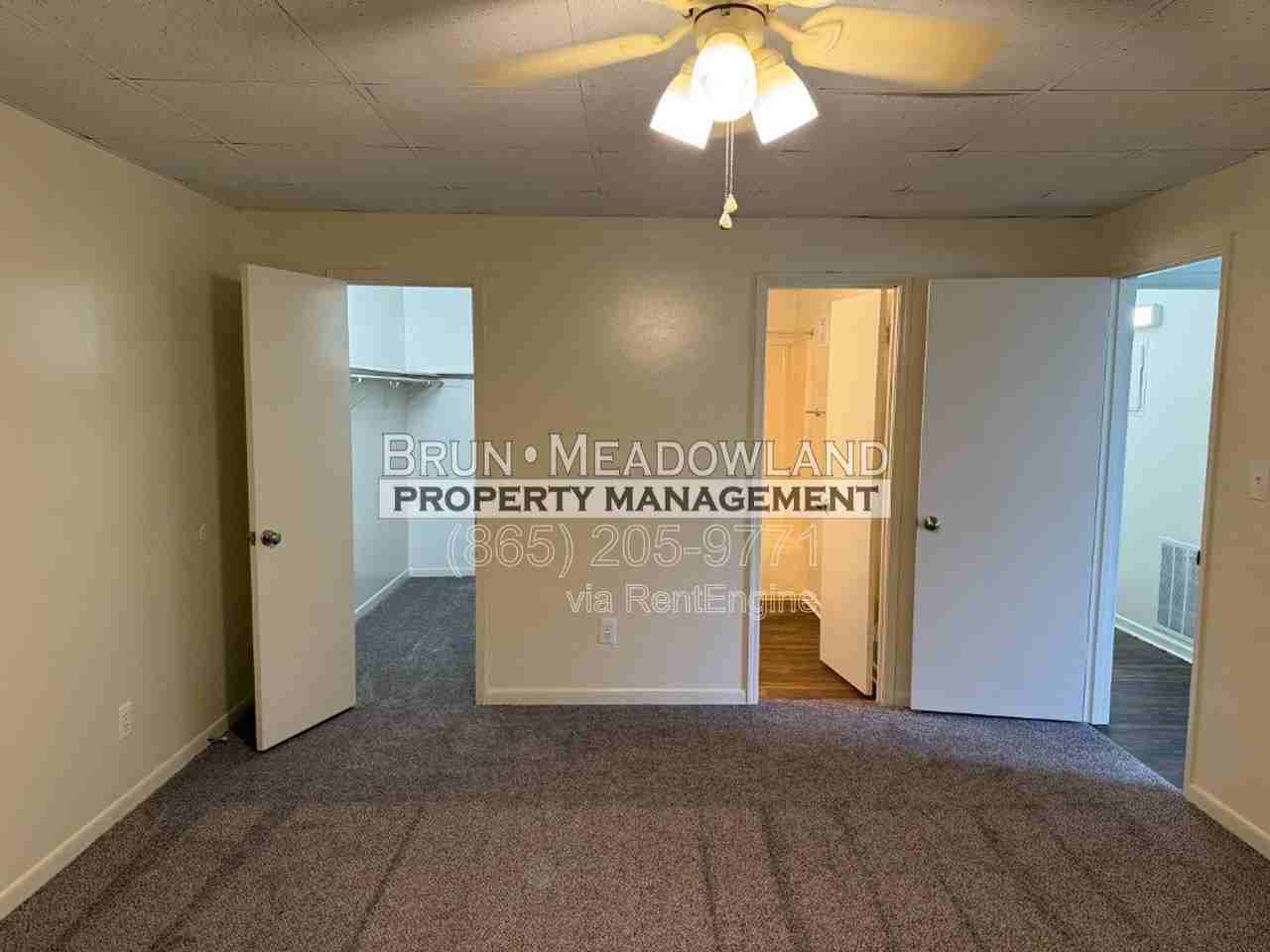 1921 Meadowland Ln - Photo 6 of 16