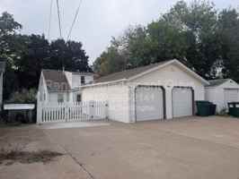 featured image of 5027 6th St Ne