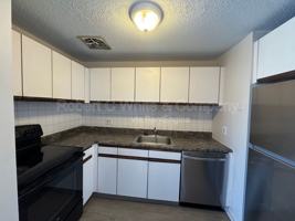 featured image of 195 Burgundy Hill Ln #195