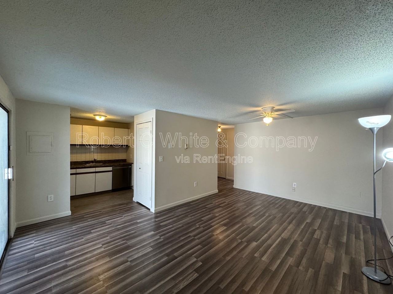 195 Burgundy Hill Ln #195 - Photo 2 of 11