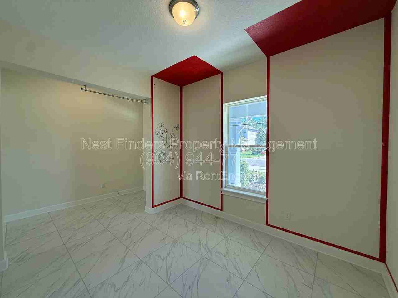 214 Starlis Pl - Photo 4 of 38