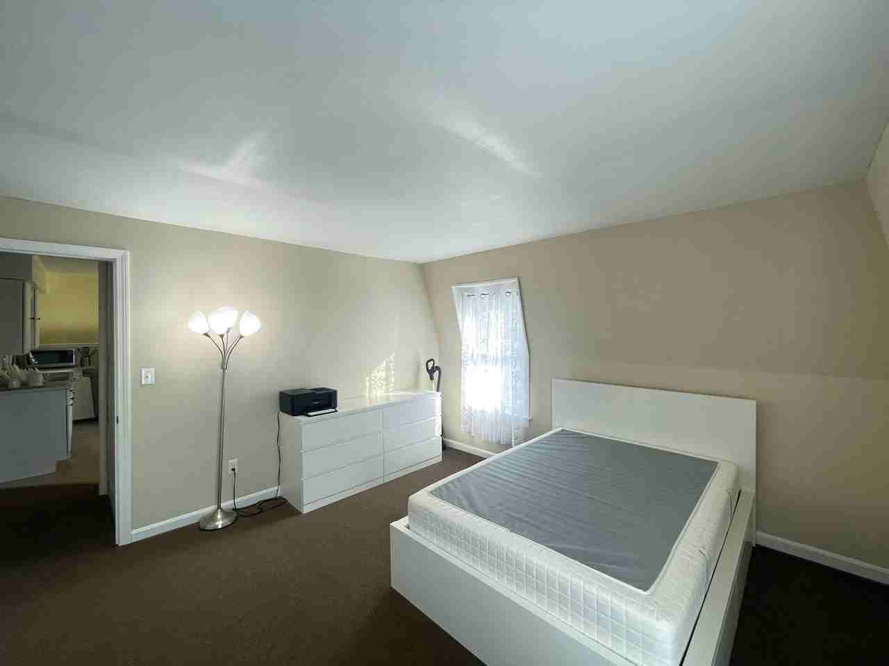 60 Broadway #5 - Photo 5 of 18