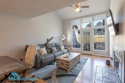 106 Elmwood Cir - Photo 7 of 32