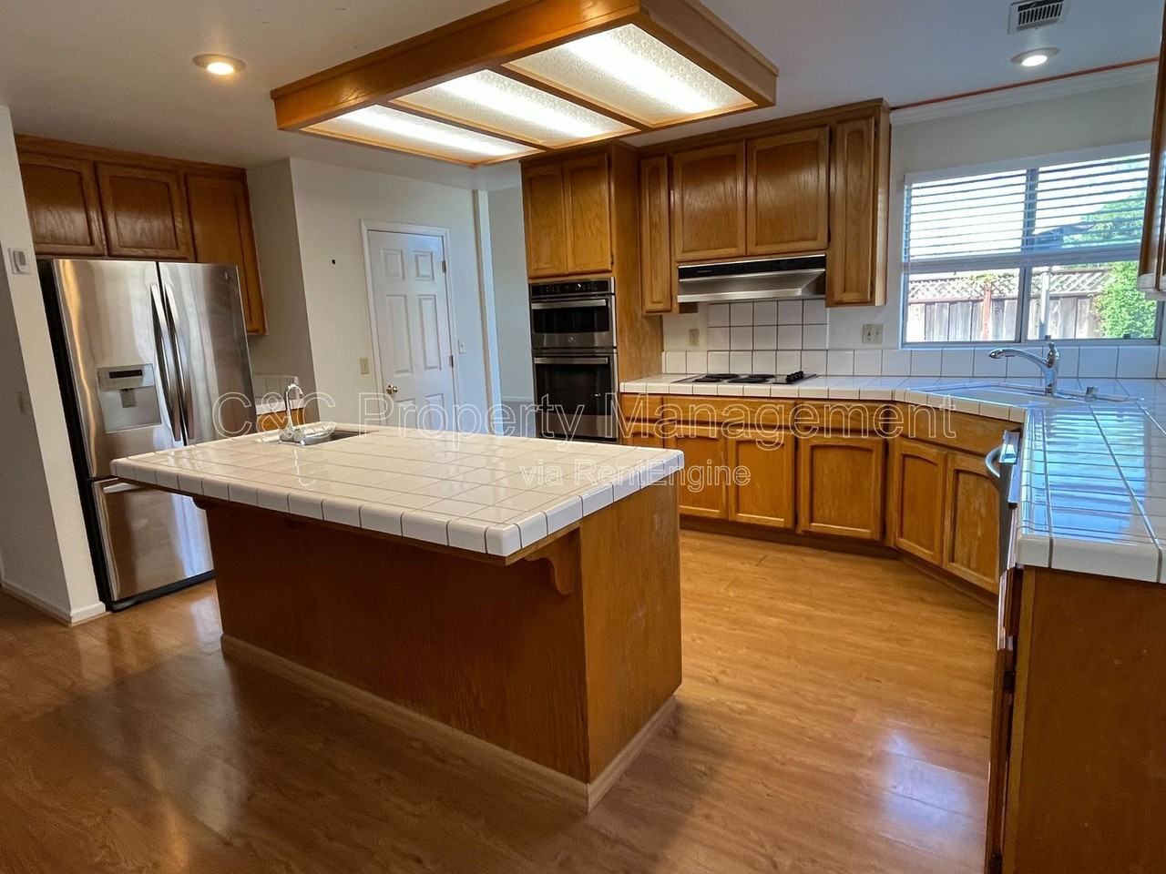 440 Gianelli St - Photo 6 of 19