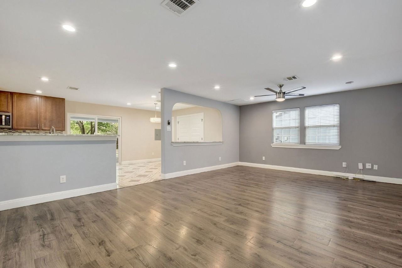 5001 Canella Dr - Photo 4 of 25