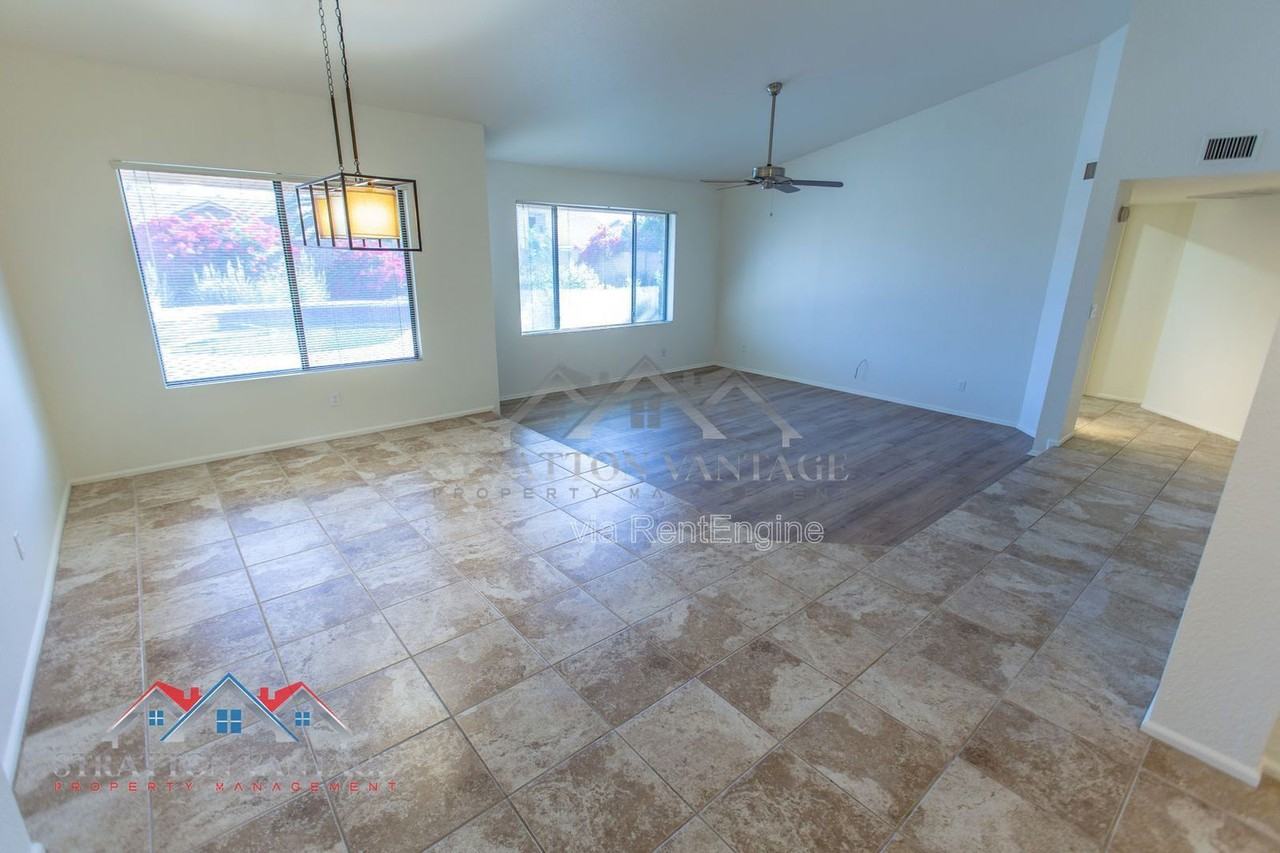 5513 E Terry Dr - Photo 7 of 44