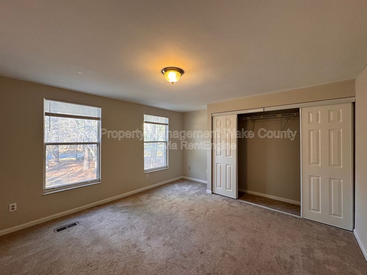 104 Benedict Ln - Photo 7 of 50