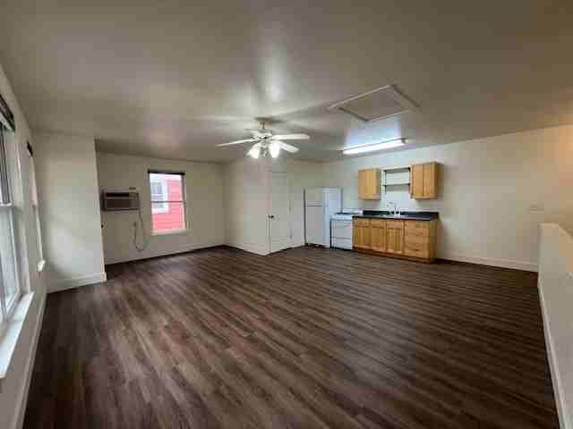 2363 England St #B - Photo 6 of 13