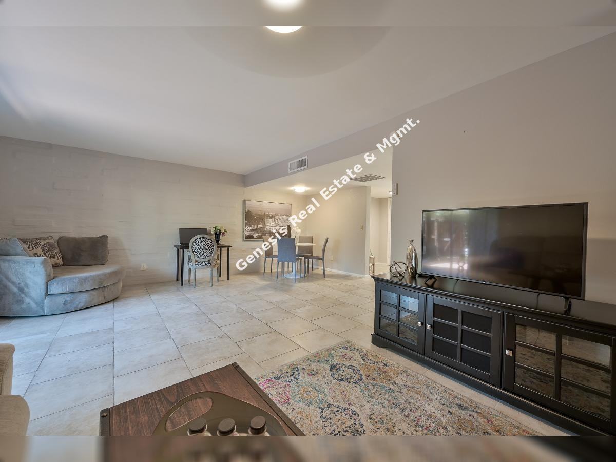 1347 E Fort Lowell Rd Apt E - Photo 5 of 17