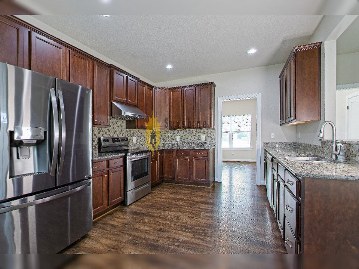 2723 Rodgers St - Photo 5 of 10