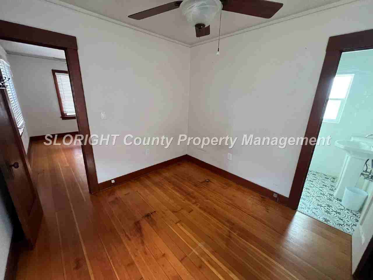 665 Islay St - Photo 6 of 13