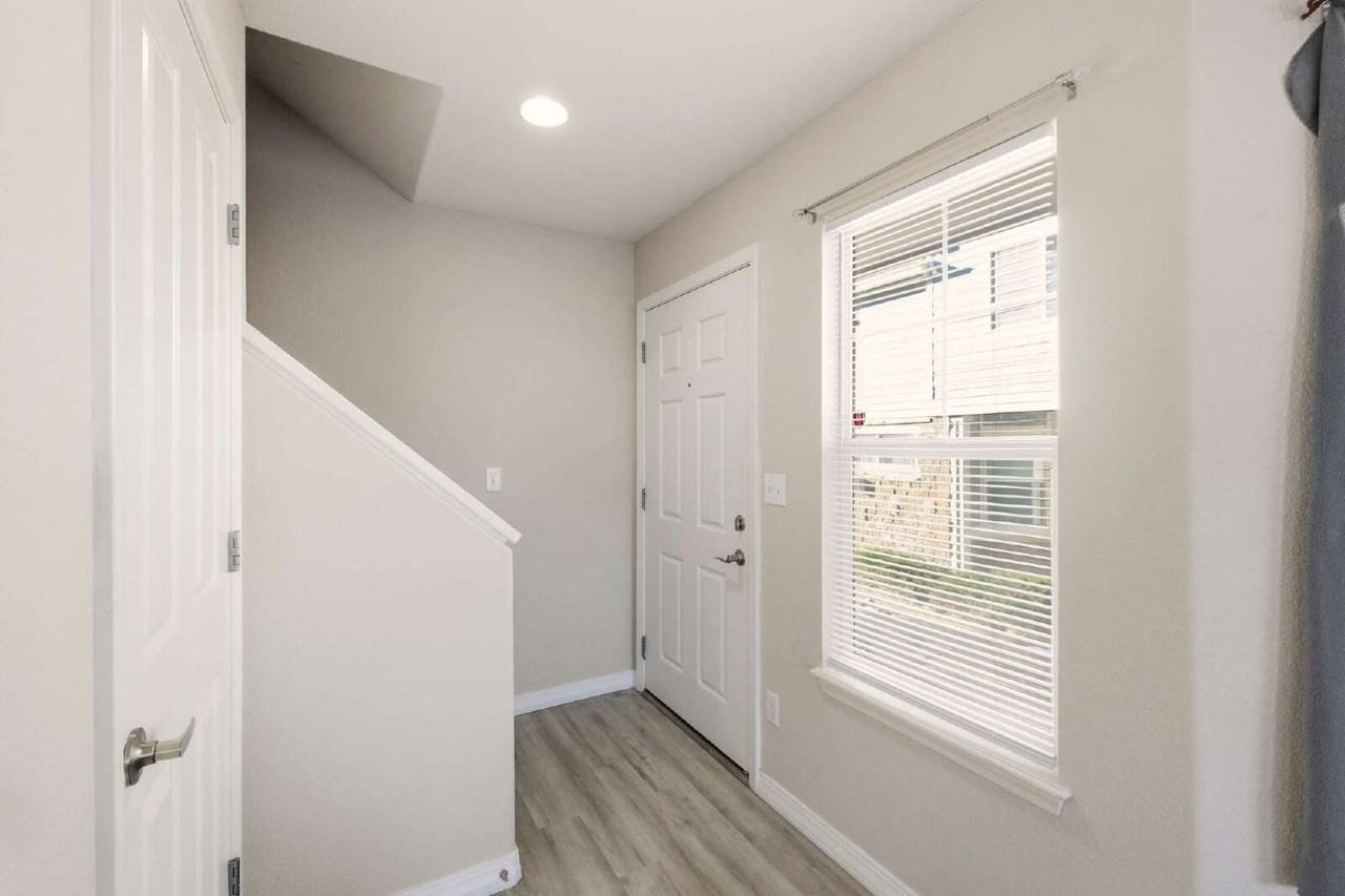 23424 E Dorado Pl - Photo 5 of 36