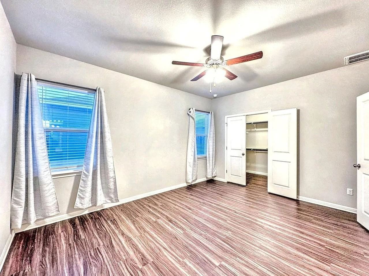 152 Witchhazel Way - Photo 3 of 29
