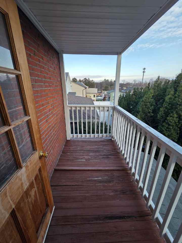 3625 Derry St - Photo 3 of 11