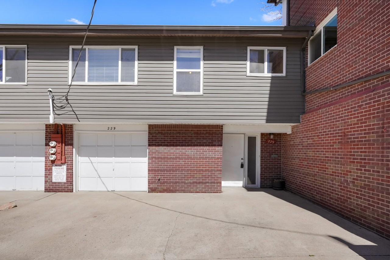 229 E Iliff Ave - Photo 2 of 24