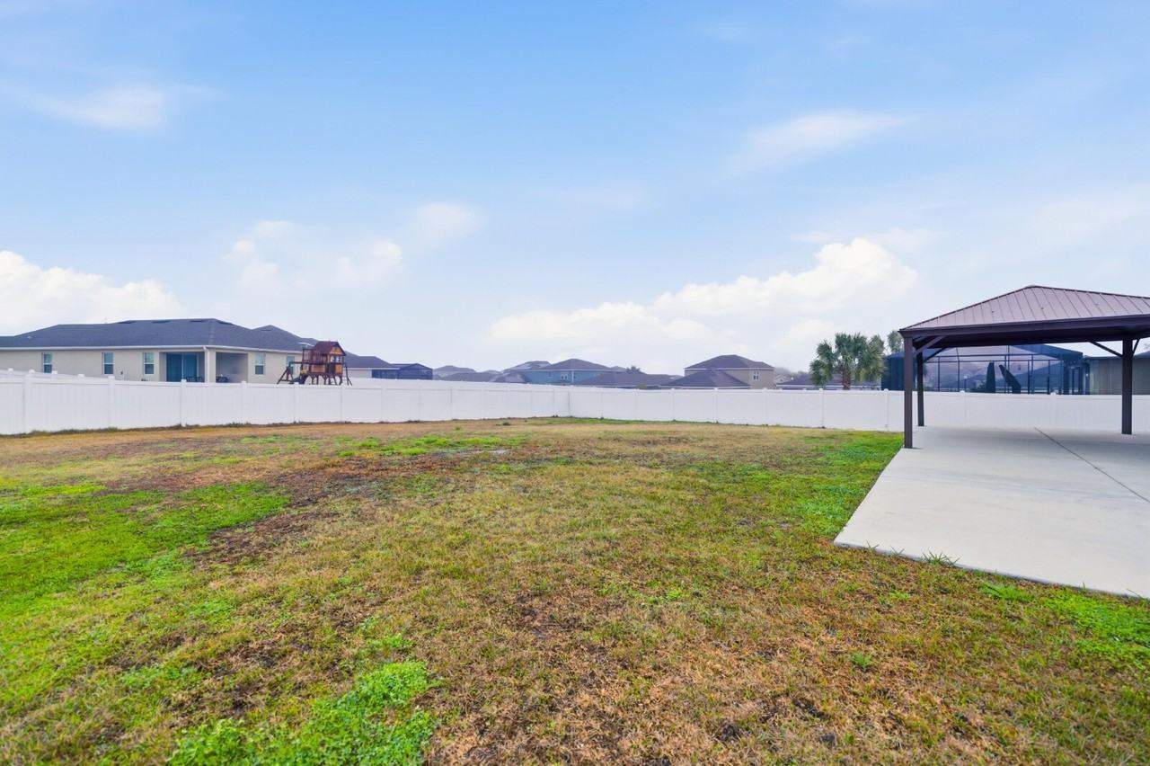 5023 Sw 58th Pl - Photo 2 of 29