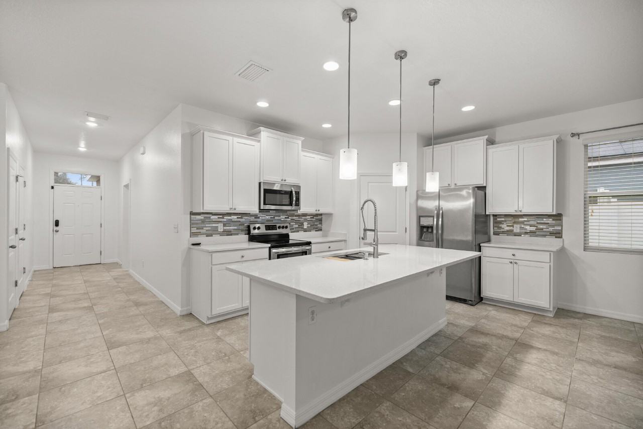 5023 Sw 58th Pl - Photo 4 of 29