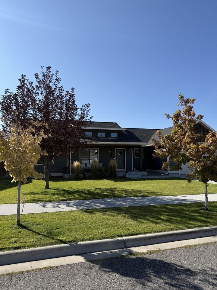 27 Falconers Way - Photo 3 of 42