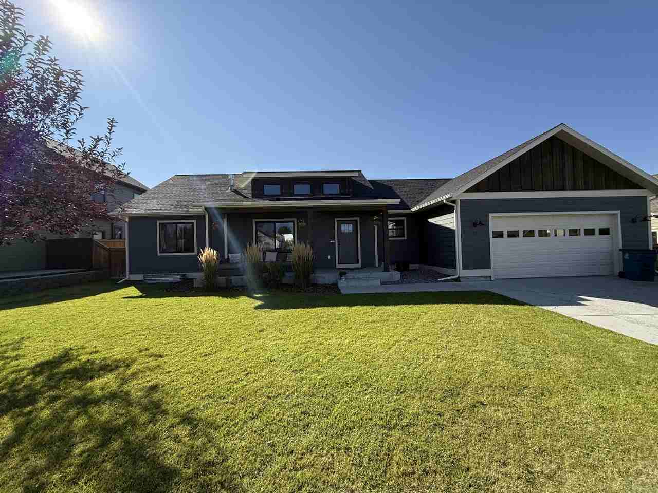 27 Falconers Way - Photo 4 of 42