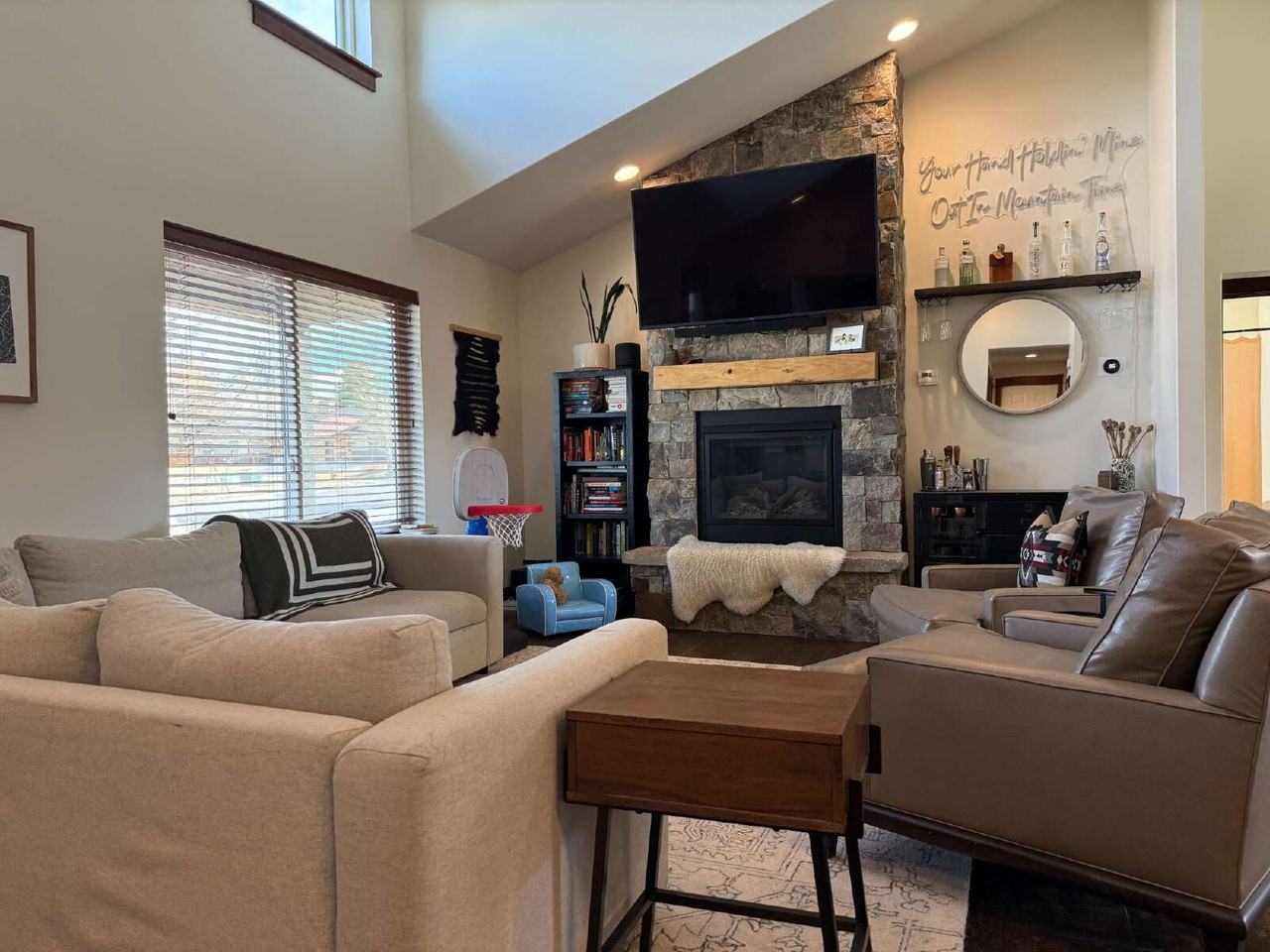 27 Falconers Way - Photo 7 of 42