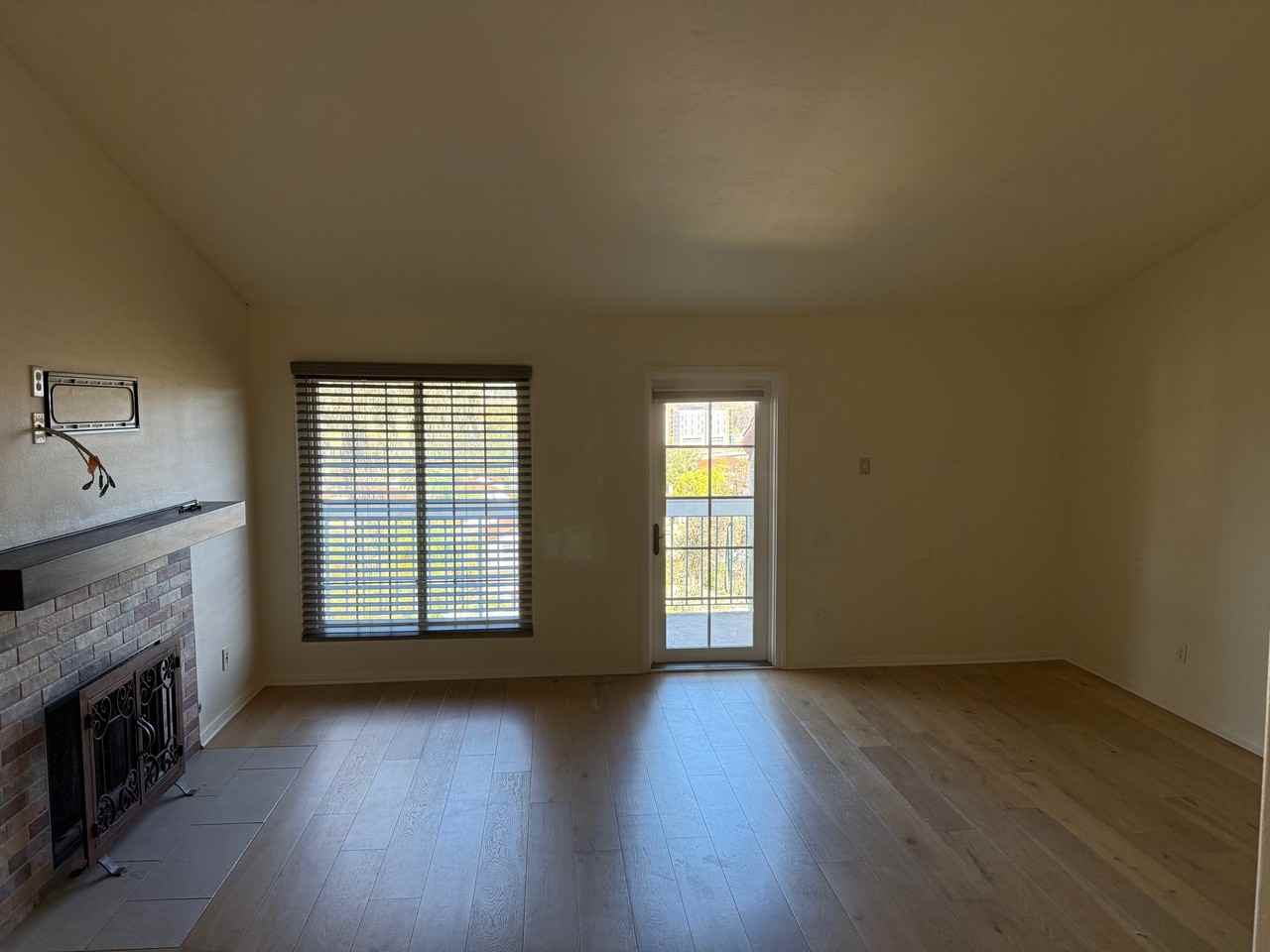 16376 Avenida Venusto #1 - Photo 3 of 14