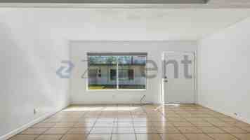 featured image of 132 W 18th St #2