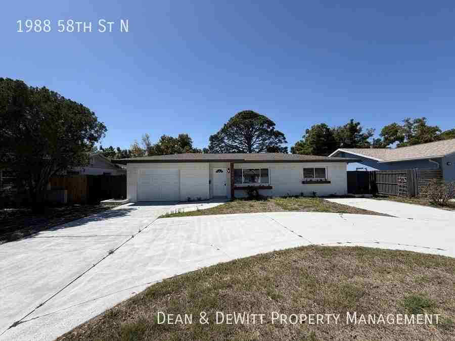 1988 58th St N - Photo 4 of 24