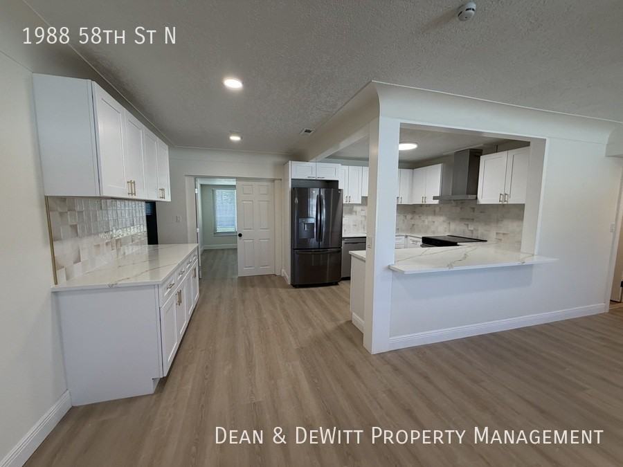 1988 58th St N - Photo 7 of 24