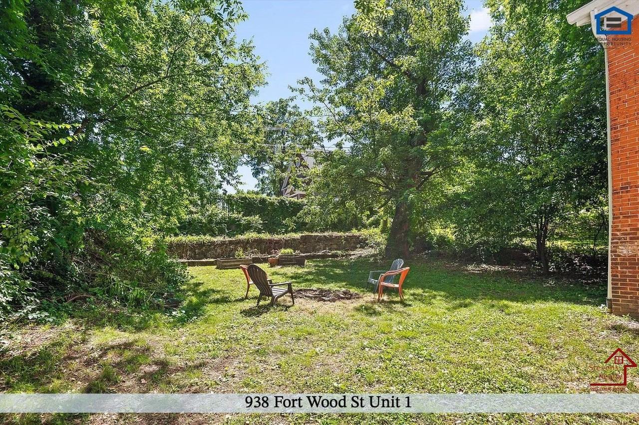 938 Fort Wood St #1 - Photo 6 of 7