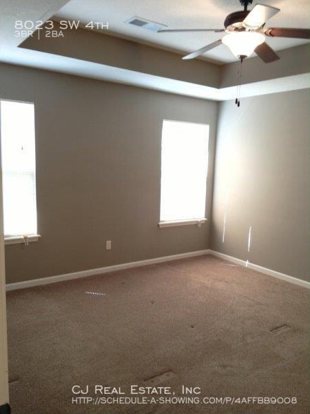 8023 Sw 4th St - Photo 6 of 9