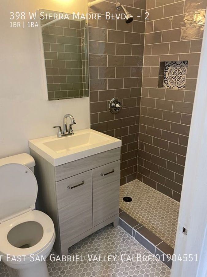 398 W Sierra Madre Blvd #2 - Photo 2 of 5