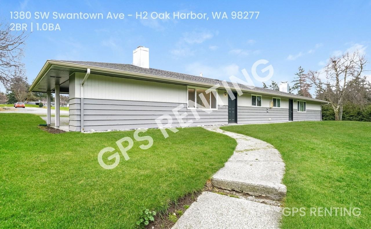 1380 Sw Swantown Ave #H2 - Photo 2 of 15