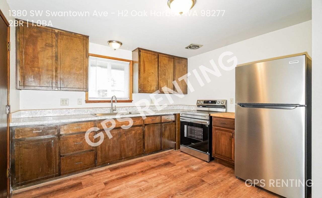 1380 Sw Swantown Ave #H2 - Photo 7 of 15