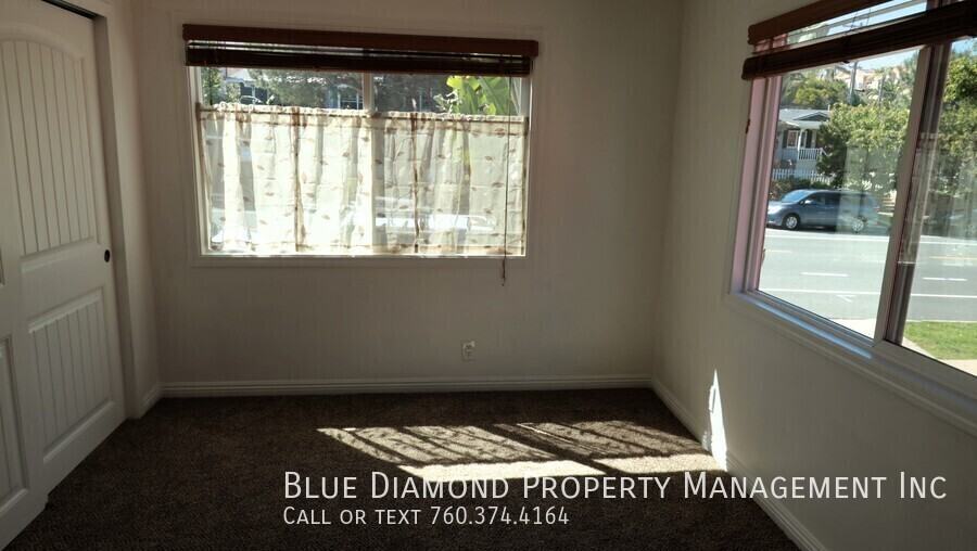 917 3rd St - Photo 7 of 12